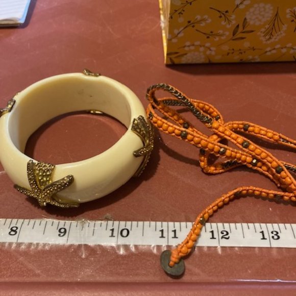 No boundaries and Arizona gift box - Picture 2 of 15